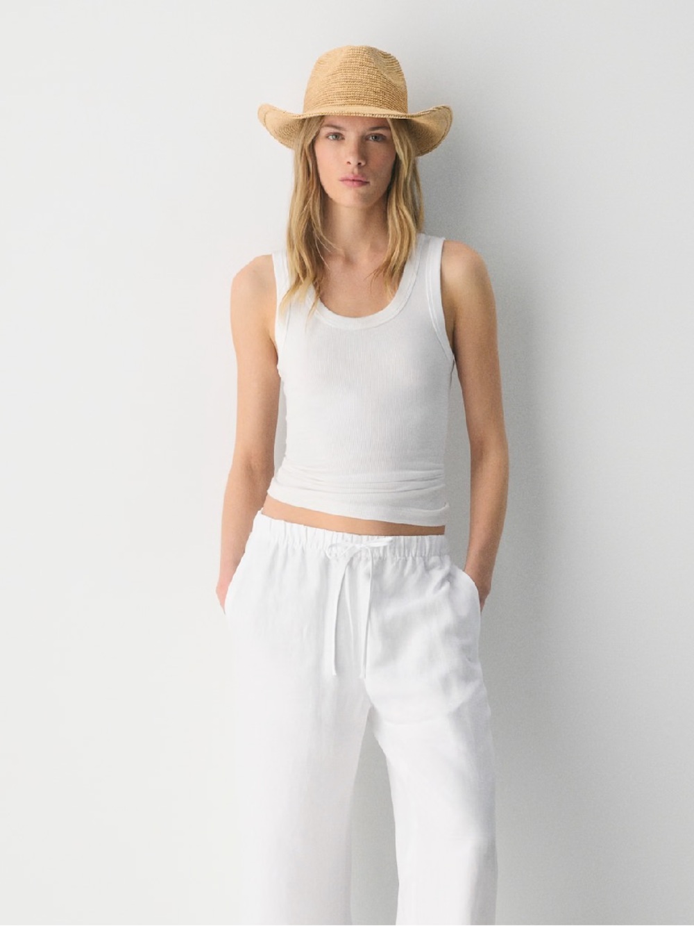 Aritzia Lasso Raffia Cowboy Hat